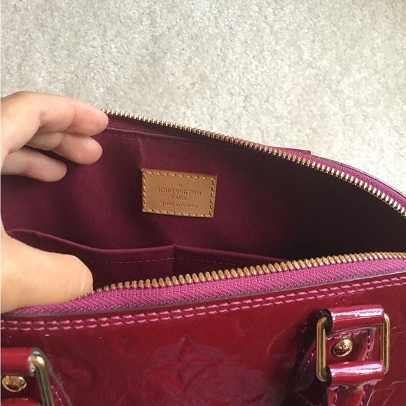 Louis Vuitton Alma patent bag - Picture 3 of 7